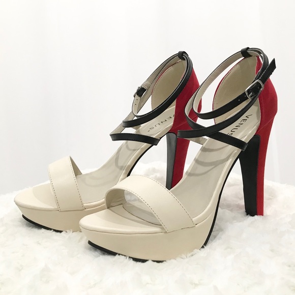 Platform Heels - New in Box - Picture 3 of 5